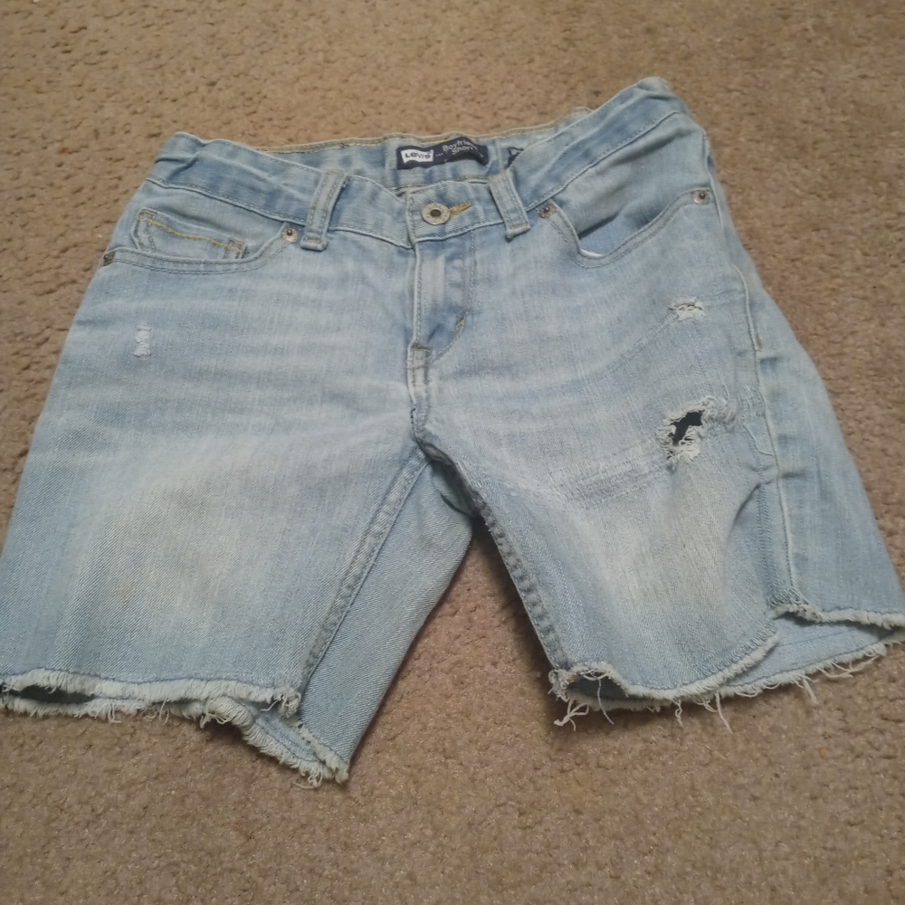 LEVIS BOYFRIEND SHORTS